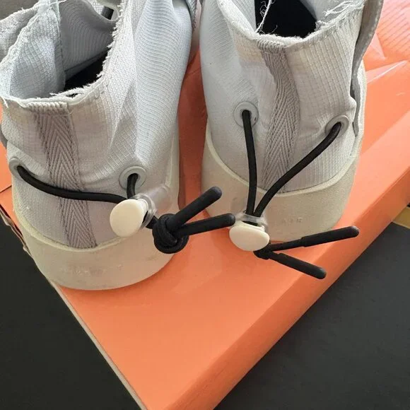 Nike Air Fear of God Moc Platinum/Black Women Size 8.5 Men 7 Unisex EUC - Picture 8 of 8